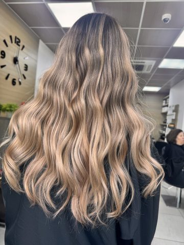 Balayage vs. Highlights