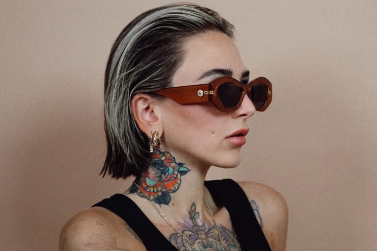 Slicked-Back Short Hair Ideas