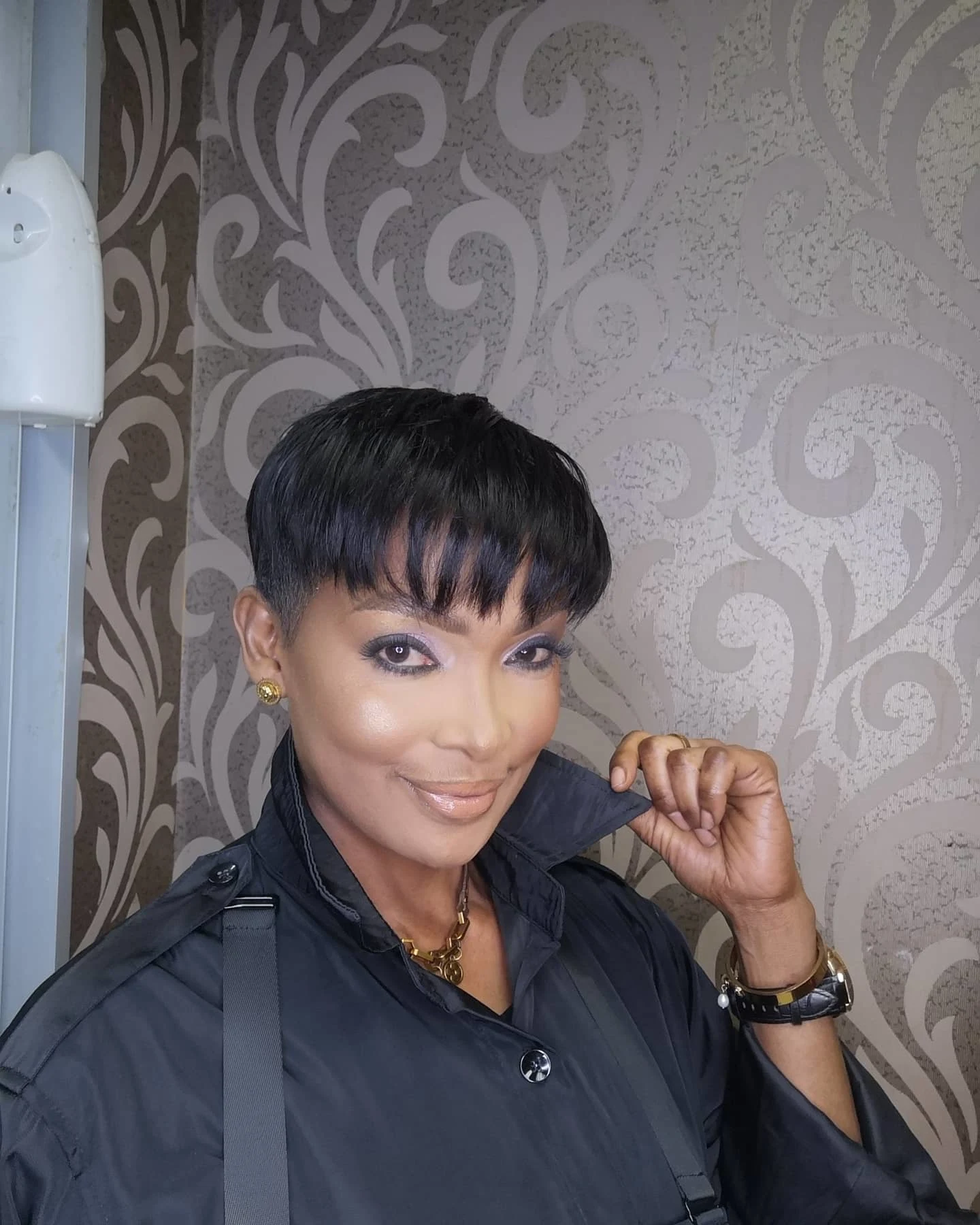 Layered bowl pixie with soft separated fringe