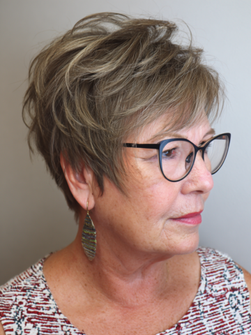 Short Hairstyles for Women Over 50 with Glasses