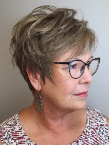 Short Hairstyles for Women Over 50 with Glasses