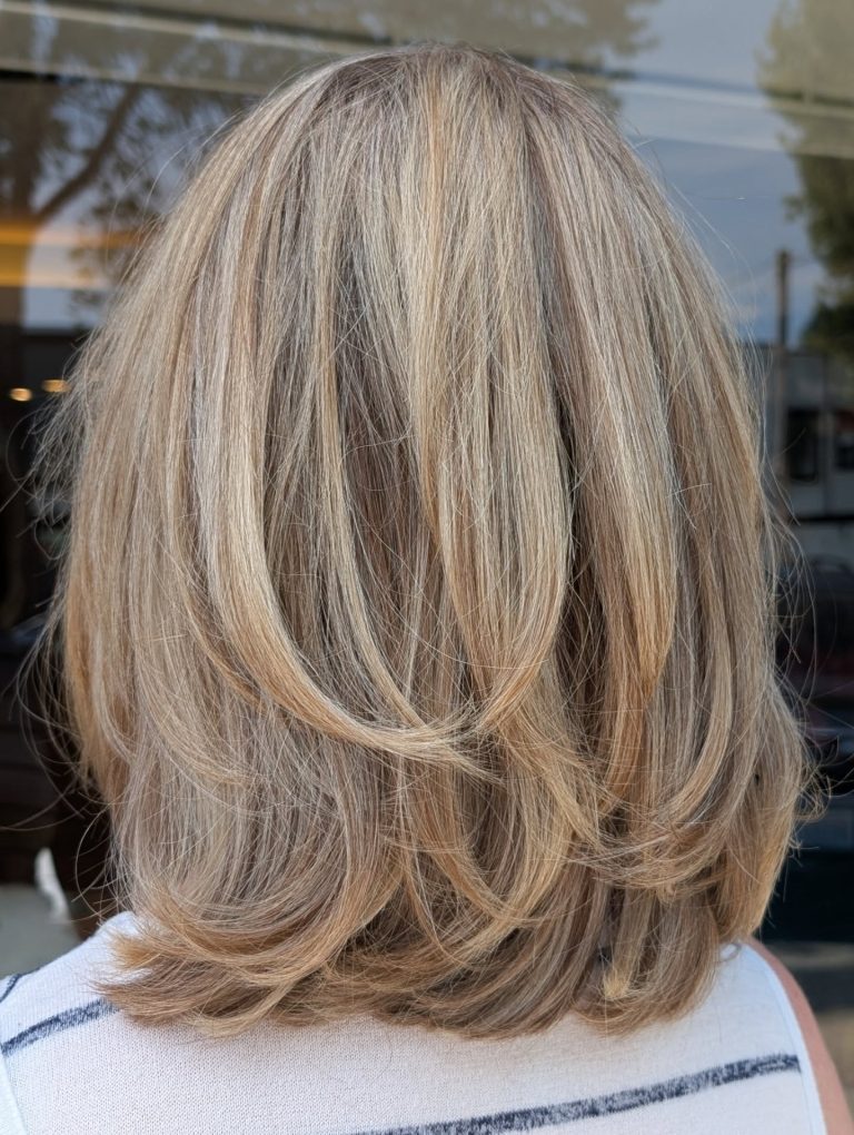 Textured vs. Layered Bob: The Differences (and How to Choose)